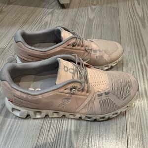 On Running Cloud Sneakers in Blush Pink